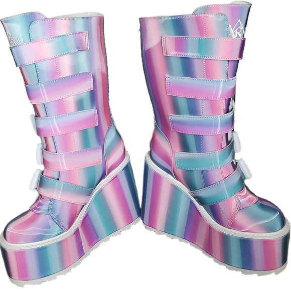 YRU Dune Techno boots in Prizmatiq Pastel - Picture 2 of 6